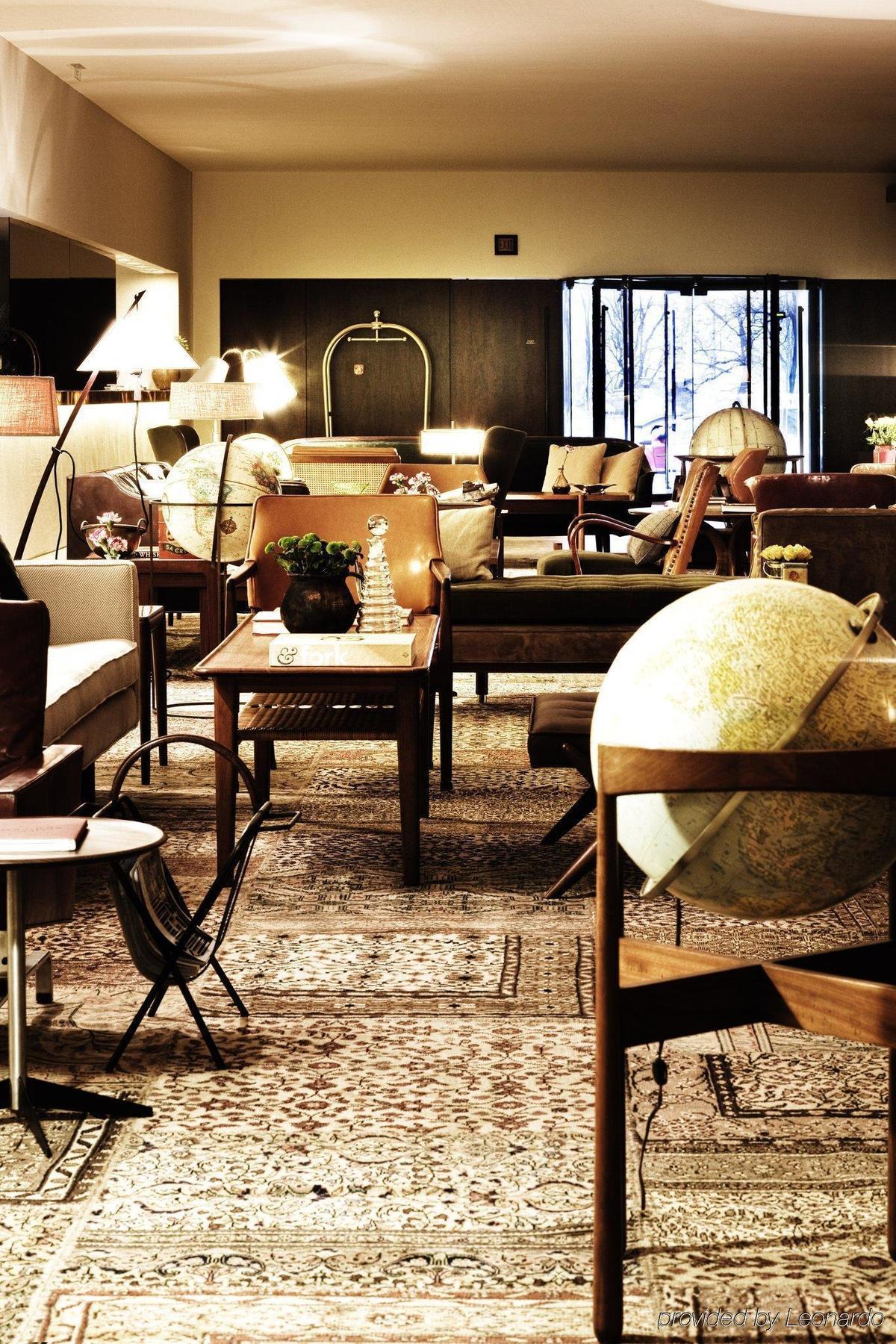 Square Nine Hotel Belgrade Extérieur photo
