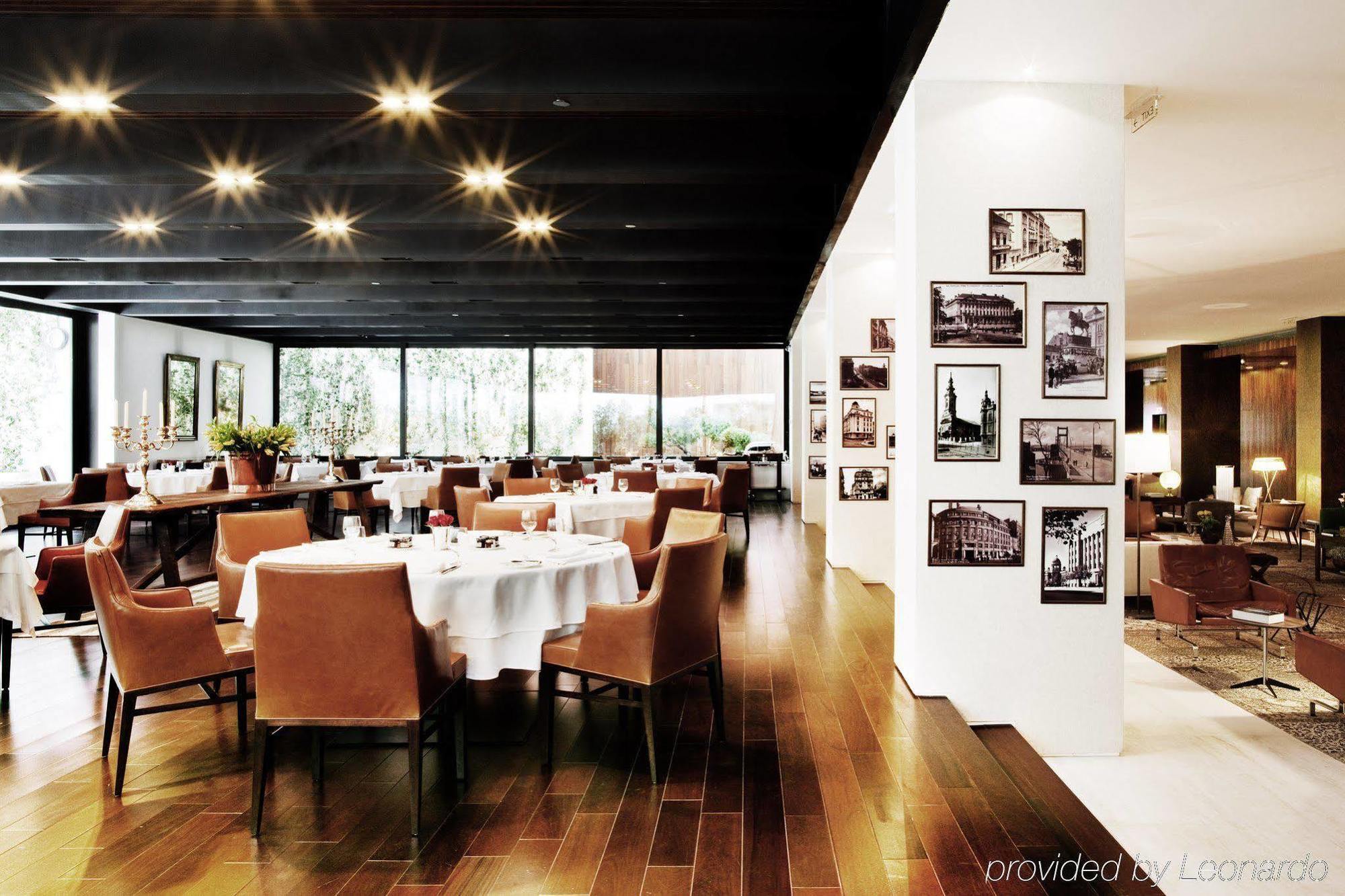 Square Nine Hotel Belgrade Extérieur photo
